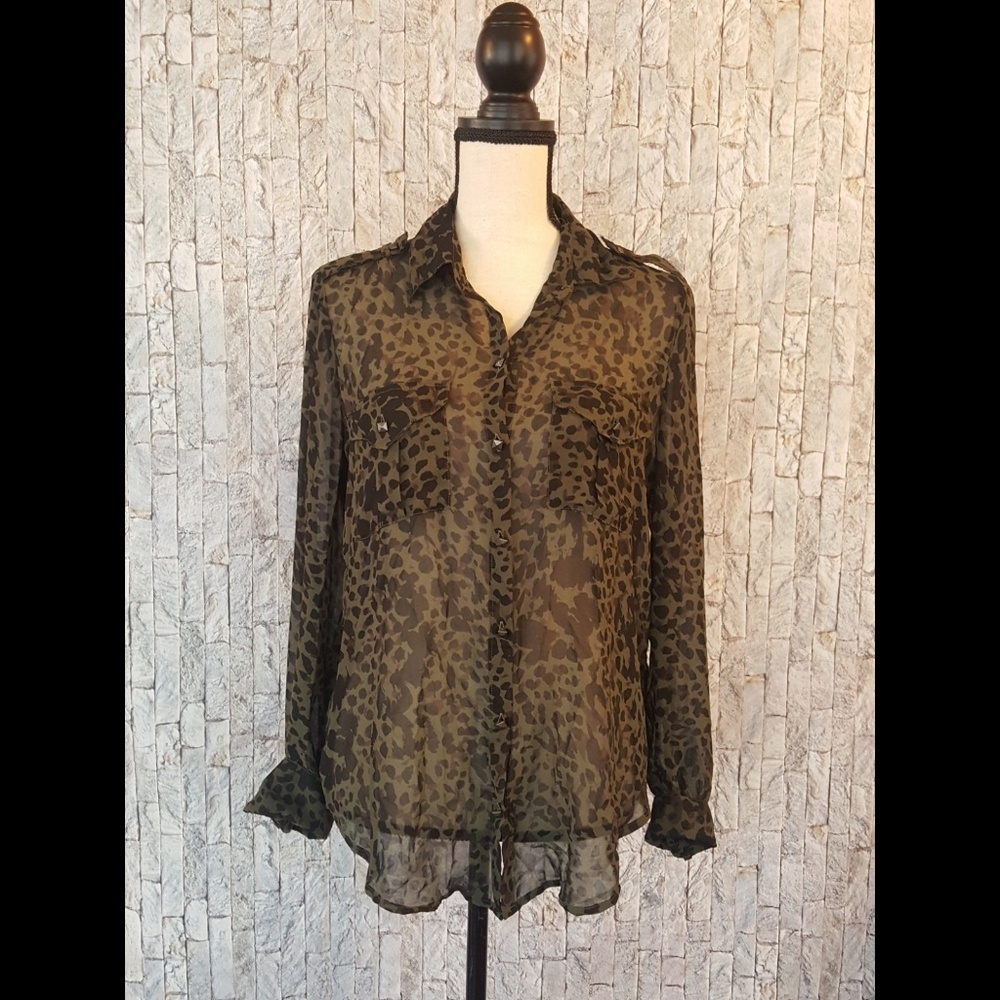 Rock&Republic Animal Print Sheer Long Sleeve Stud